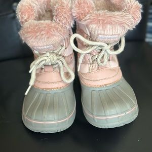 Toddler girl snow boots, Size 9c